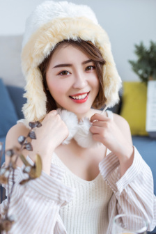 三攻一受4p嗯啊巨肉寝室调教